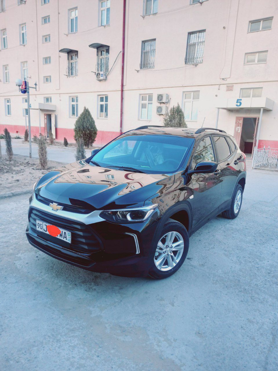 Tracker2 1 позитсия сотилади