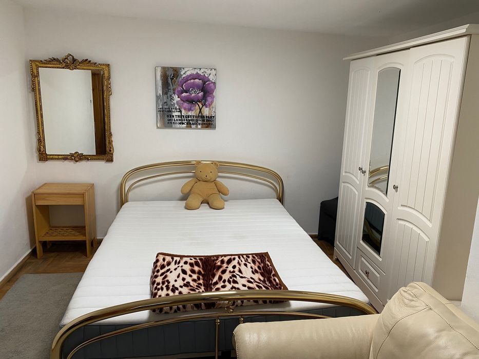 Închiriez apartament 2 camere