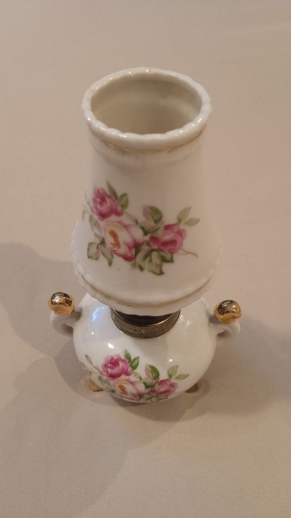 Mini lampa cu ulei din portelan cu motive florale pictata manual