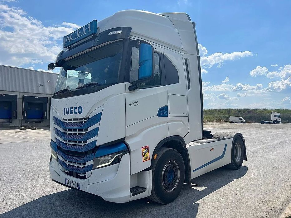 Iveco S-Way 570 Leasing extern si pentru firmele noi