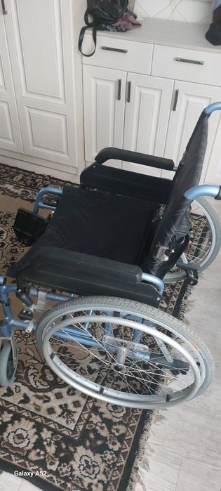 Коляска инвалидная прогулочная