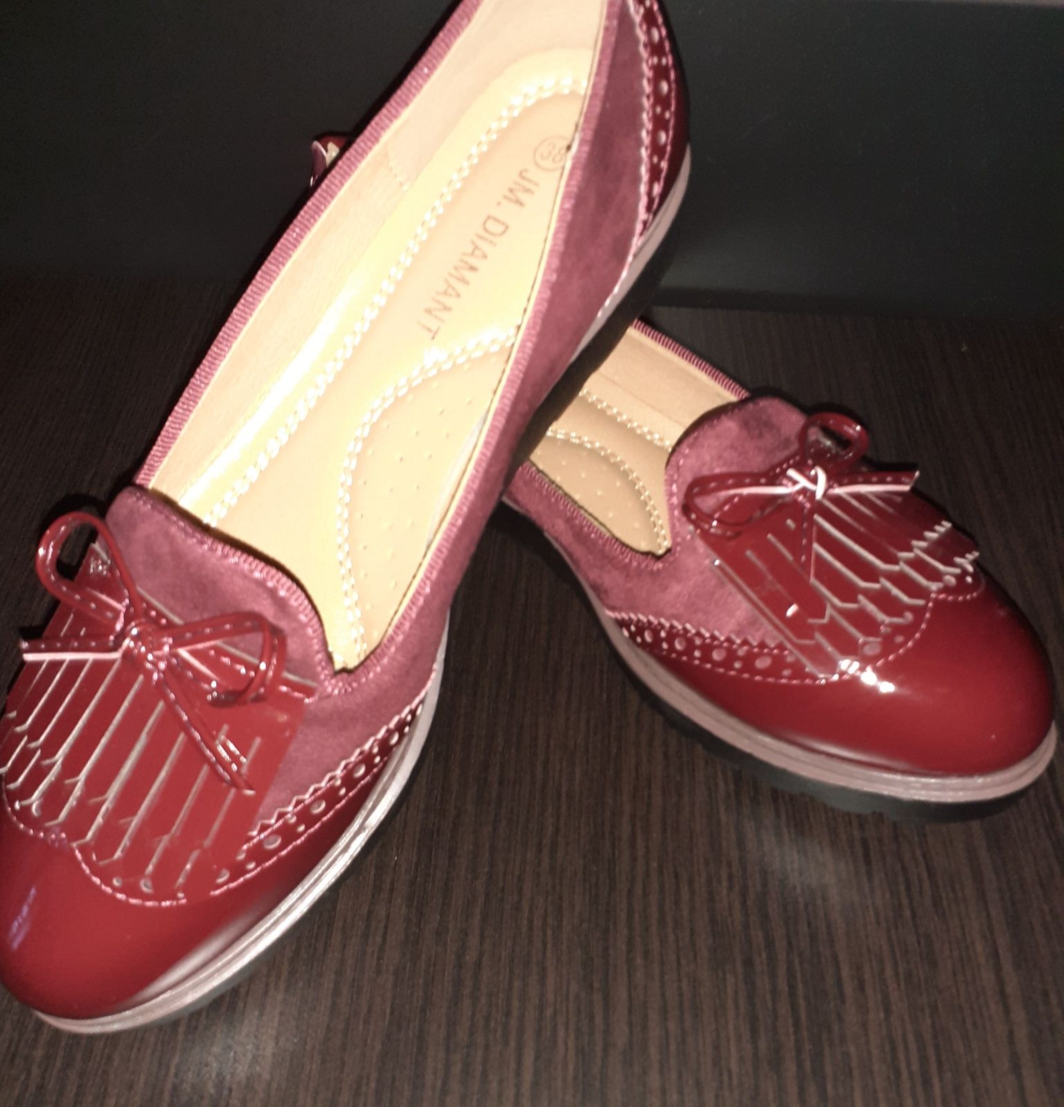 pantofi noi nr.38