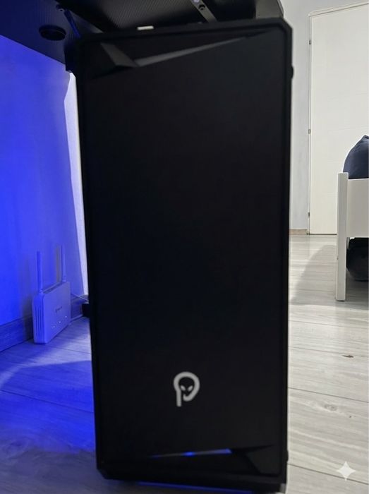 Vand PC Gaming Ryzen 5 5600, Rx 6600XT, 16GB Ram, SSD