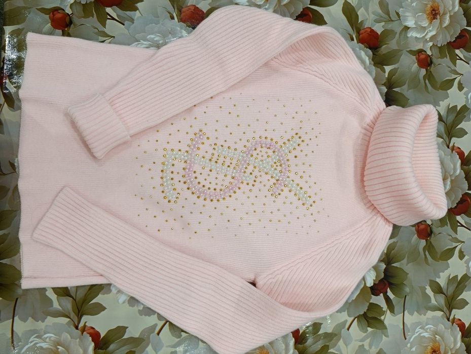 Продам джемпер водолазка .размер44-48