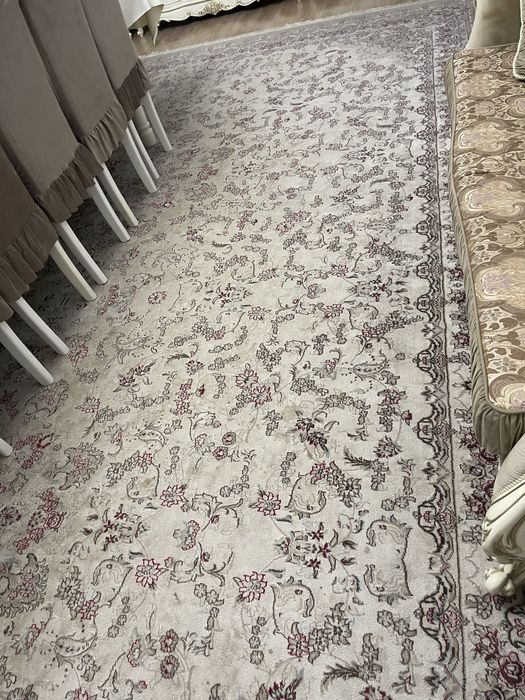 Ковер 4/6 натуральный шелк