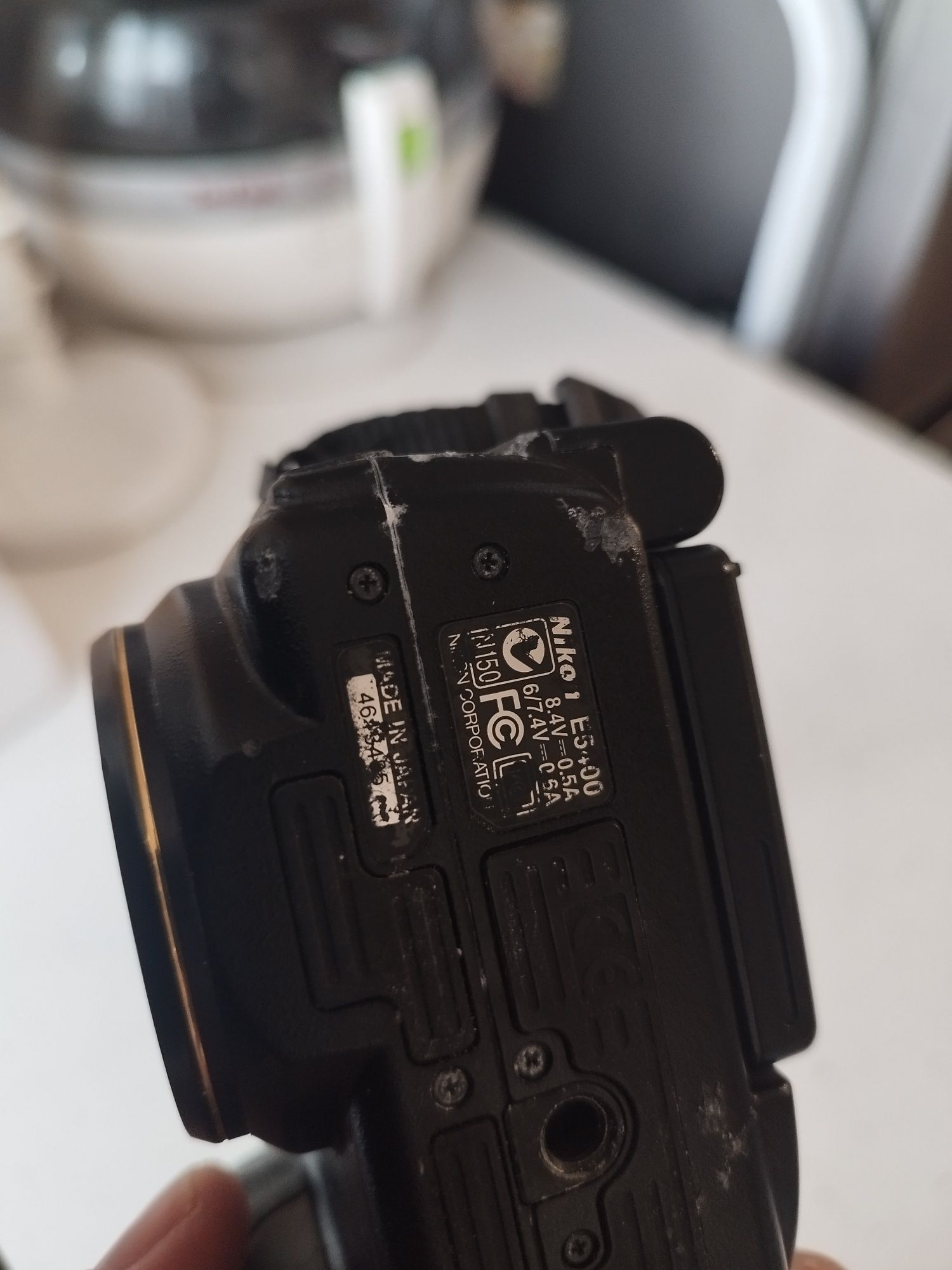 Продавам цифров апарат Nikon