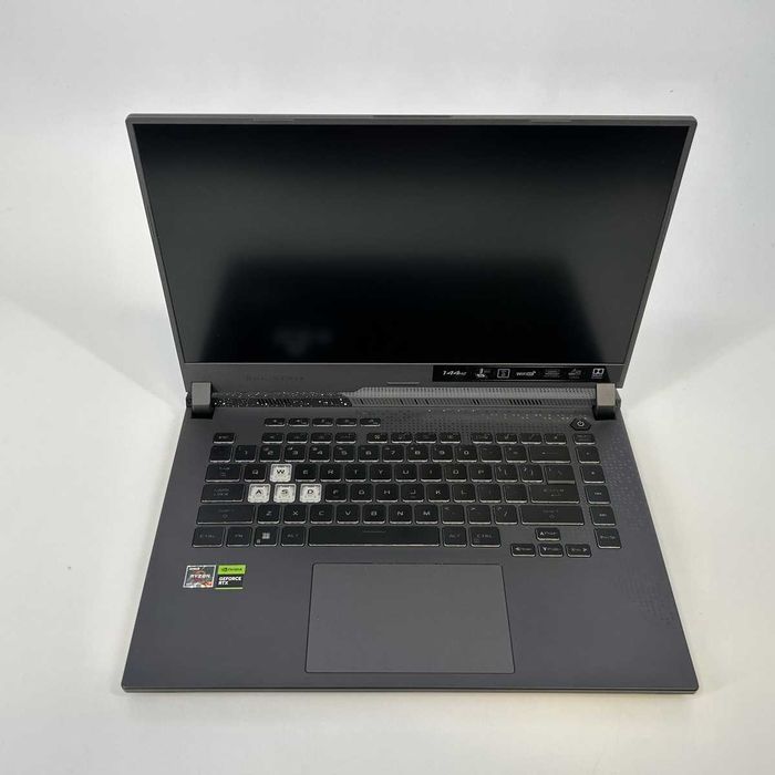 ASUS ROG Strix G513 Ryzen7/8/2,5TB