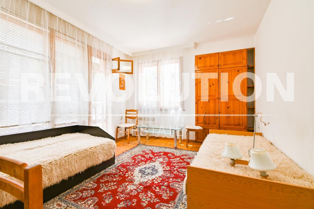 Дава се под наем Четиристаен апартамент в София, Витоша - 100 кв.м за 600 € - Снимка #4