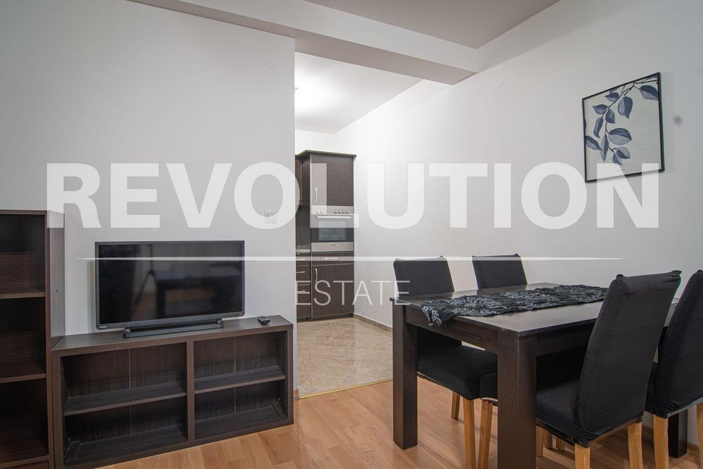 ЕКСКЛУЗИВНО! Двустаен апартамент в кв. Каменица 2