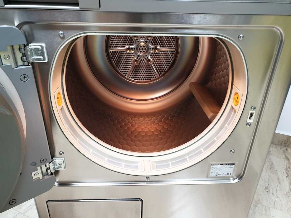 Инокс - Miele T8828C Сушилня - Подсветка - Аларма Миеле 12м Гаранция