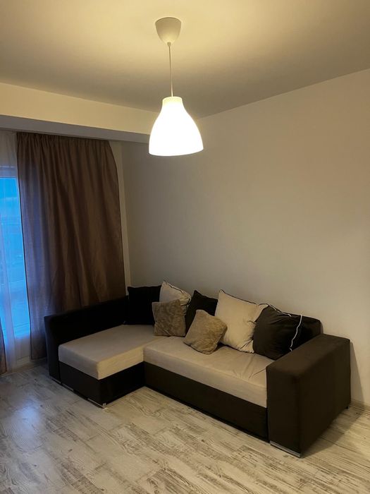 Inchiriez garsonieră