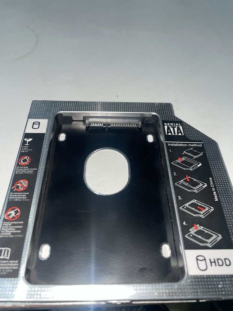 Sata-адаптер/рамка для HDD/SSD