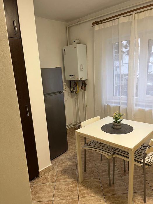 Inchiriez apartament cu o camera