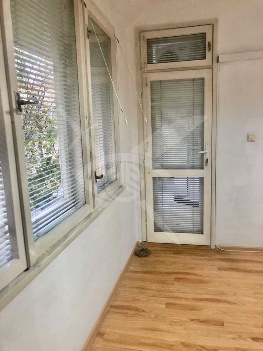Дава се под наем Офис в Варна, ВИНС - 100 кв.м за 430 € - Снимка #7