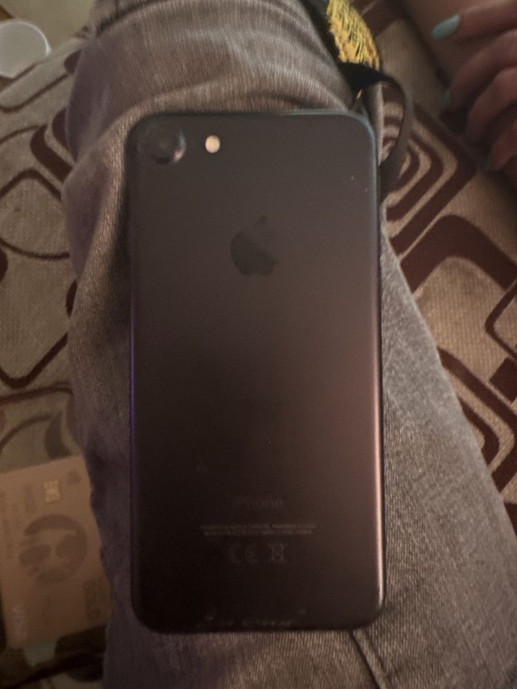 iPhone 7 продам