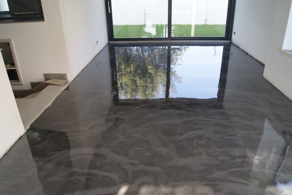 Rasini pentru Spații Comerciale, rezidențiale și Industriale