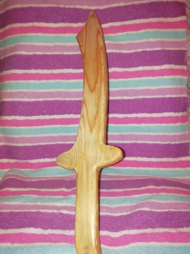 Деревянный мечь для малчиков