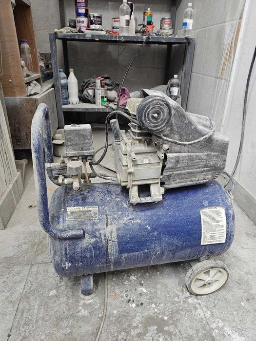 Компрессор 50литров 8бар