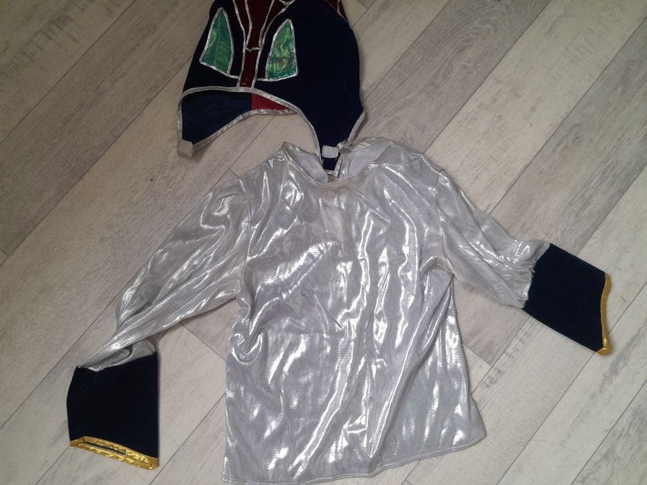 Продам Костюм паука для мальчиков 3-7 лет