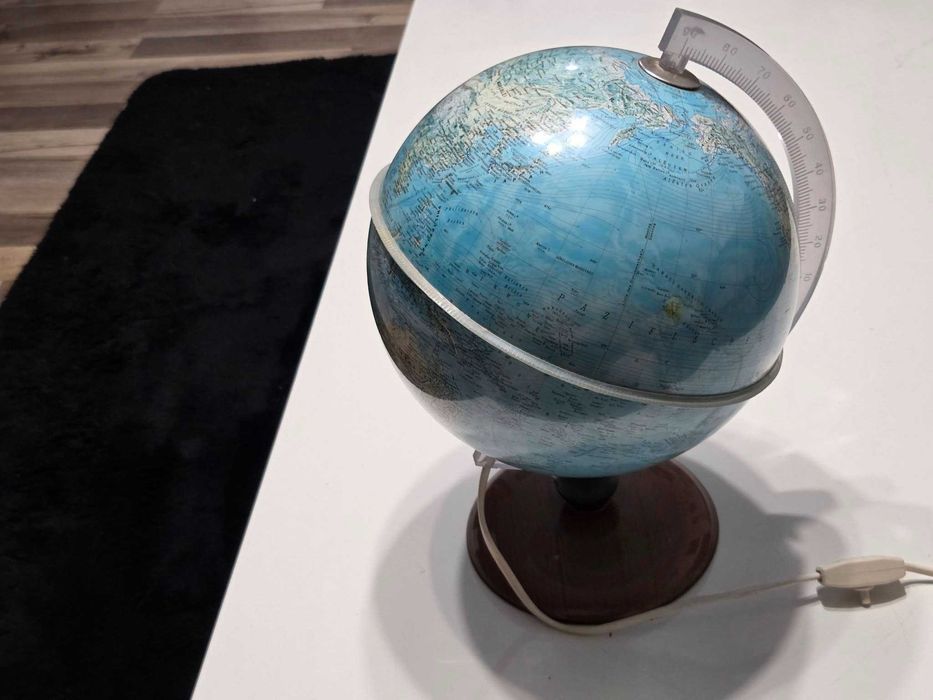 Glob pamantesc vintage deosebit