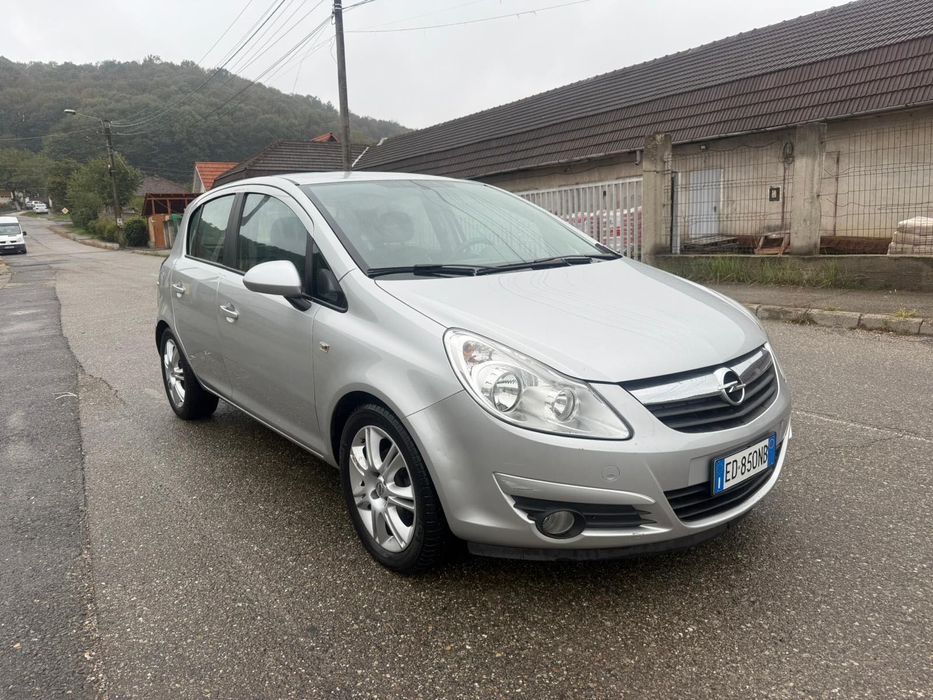 Opel Corsa D 1.4