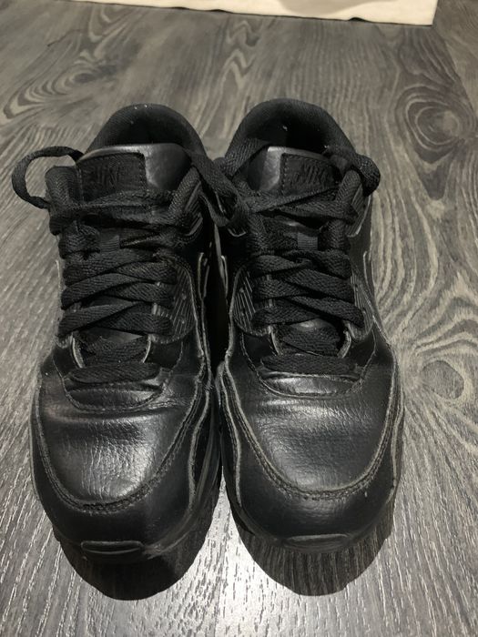 Adidasi nike marimea 37 5