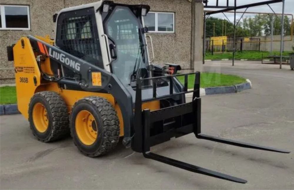 Кара Мини Погрузчик