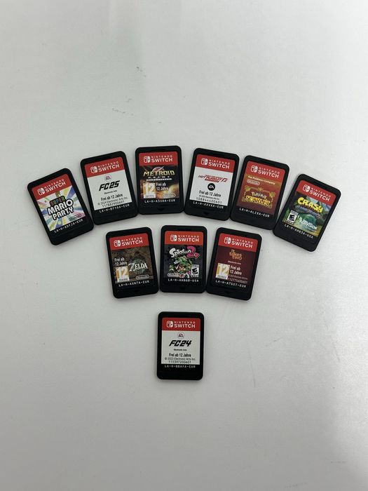 Картриджи на Nintendo Swith. Zelda, Metroid, Pokemon Scarlet,Mario
