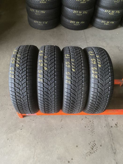 Anvelope iarna 215/65/17 Goodyear Ultra Grip Performance 215 65 17 R17
