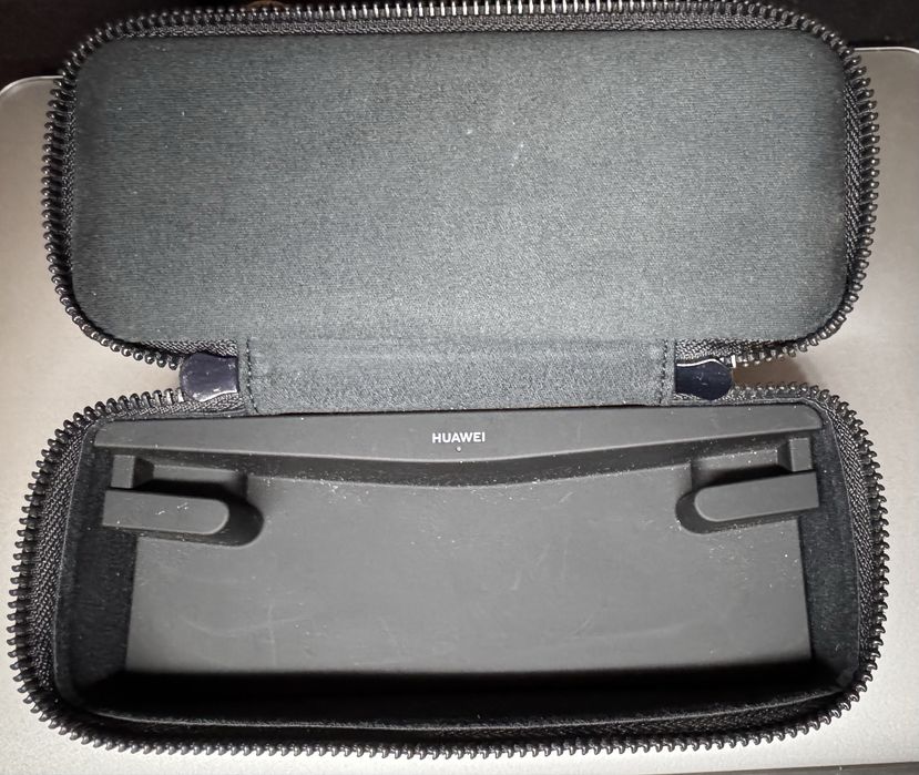 Huawei X Gentle Monster Smart Sunglasses Case