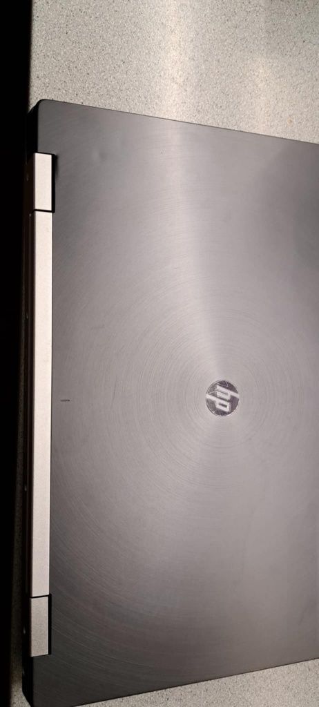 Laptop HP EliteBook 8560w i7, construit la comanda,carcasa metalica