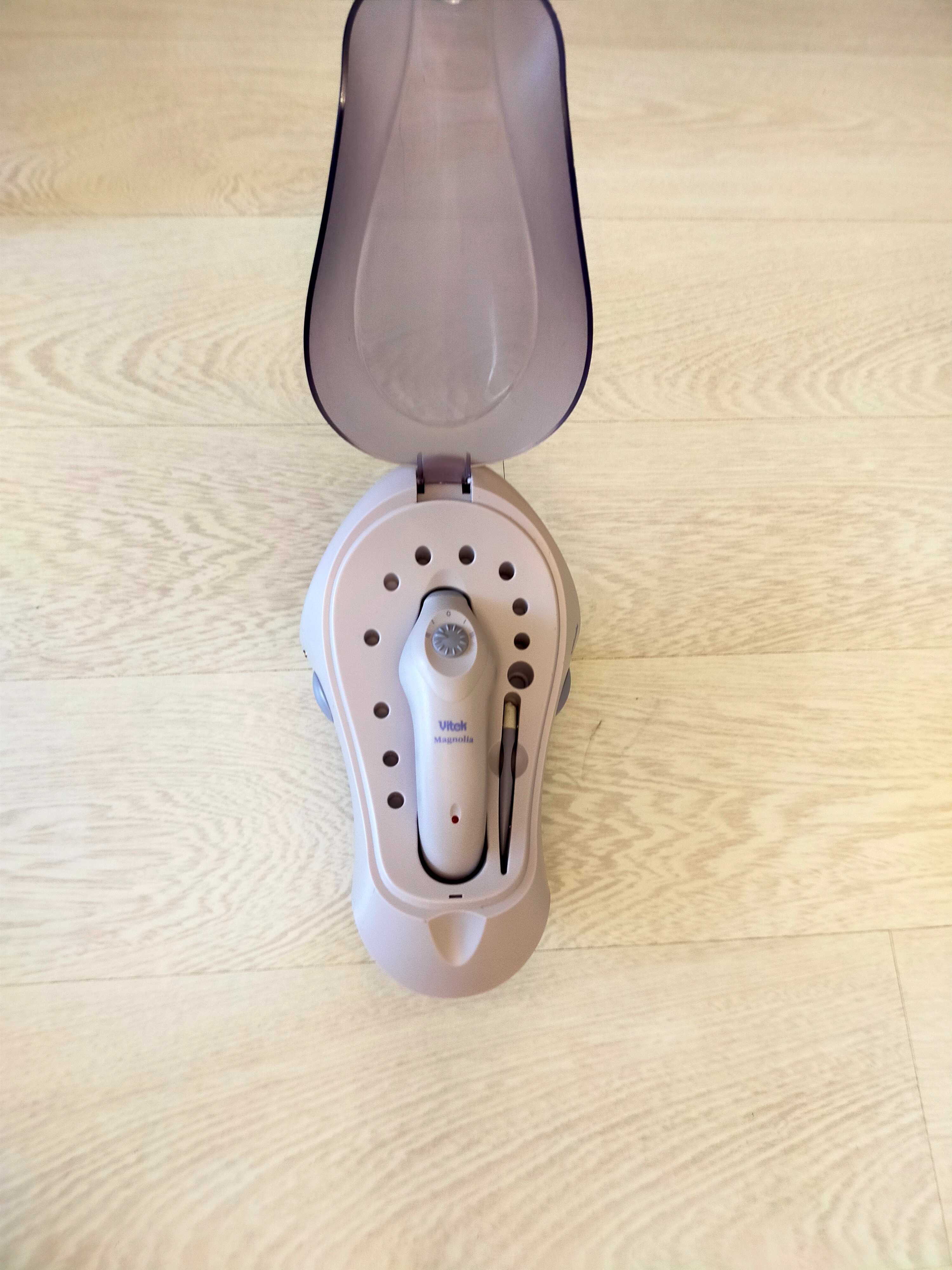 Маникюрный набор VITEK VT-2201 VT Magnolia