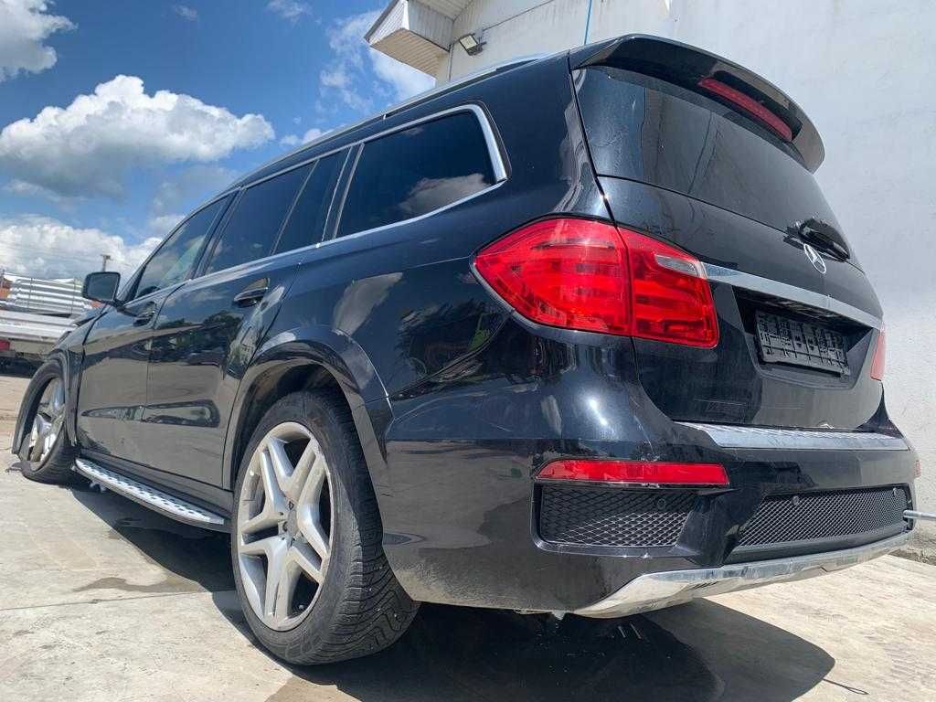 Dezmembrez mercedes GL x166 gl 350 cdi euro 6/GL 350/gl 400/