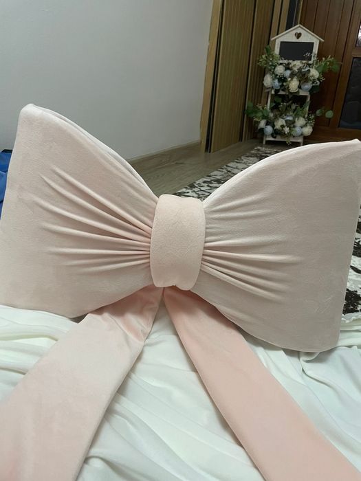 De vanzare fundite si huse arcade