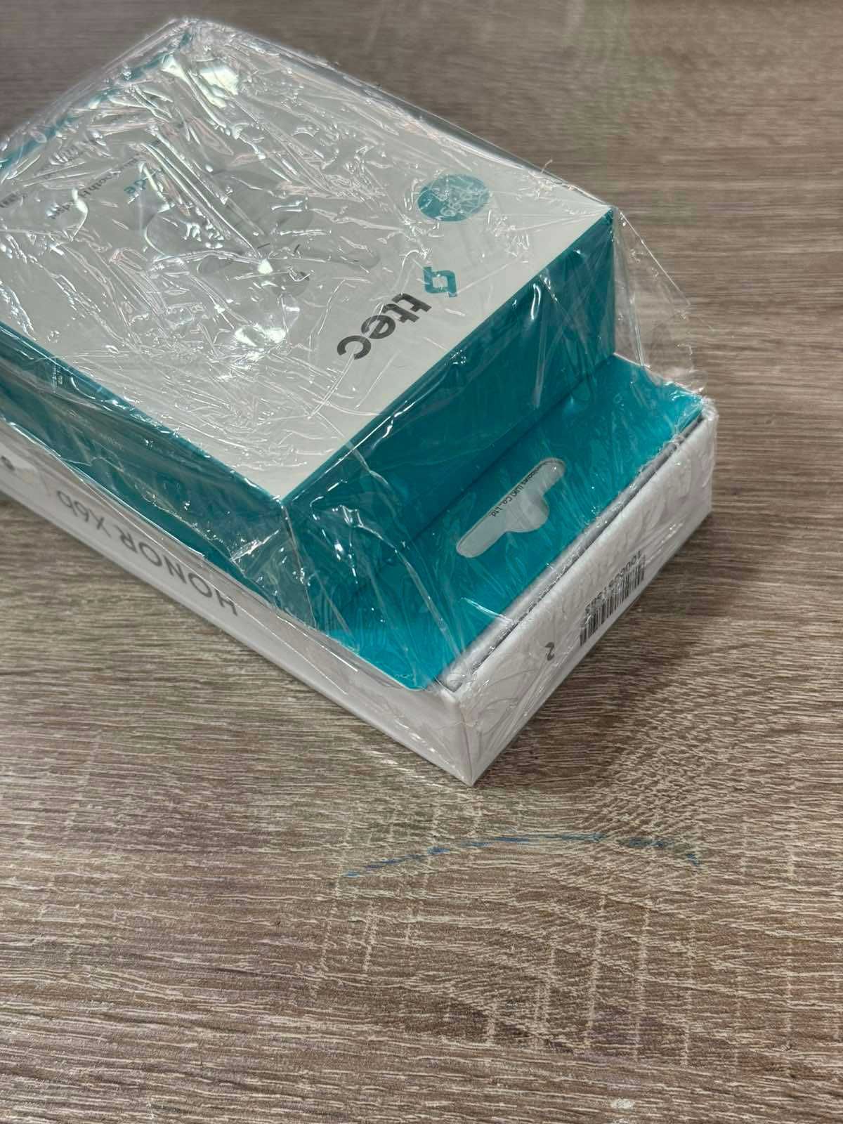 Продавам Honor X6b 128gb ЗАПЕЧАТАН