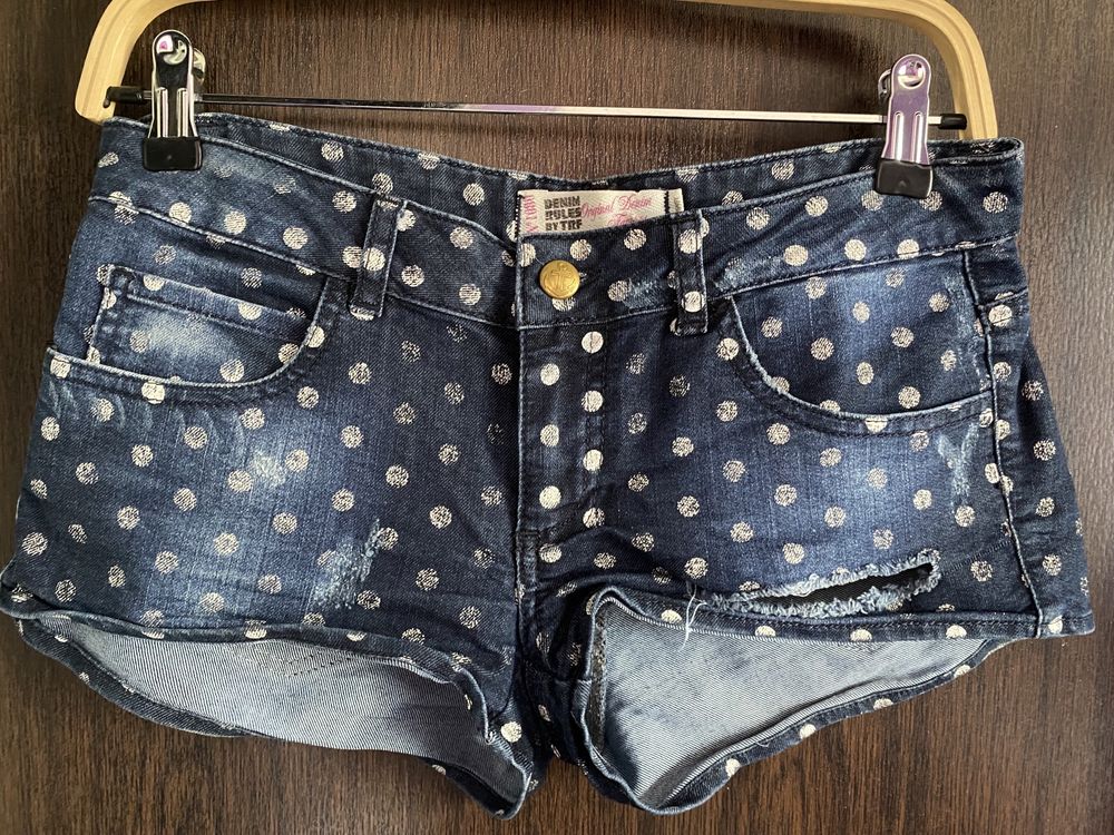 Pantaloni scurți de blugi Zara