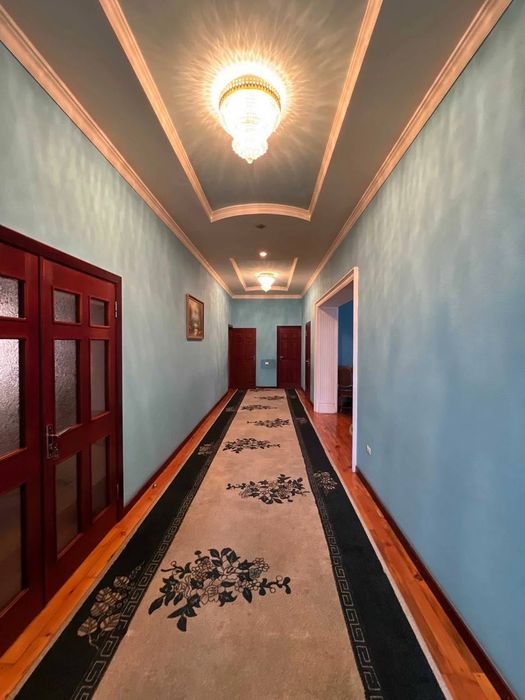 Дом , Мирзо Улугбек, улица Сайрам;
Ориентир: Буз Базар Сейран кафе: