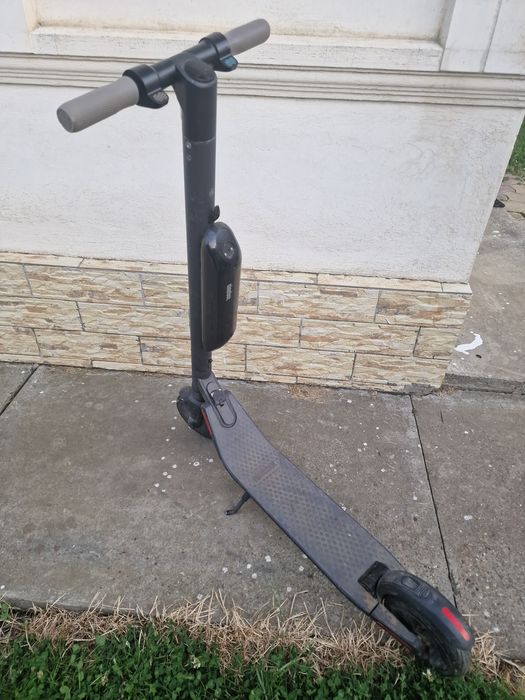 Vand doua trotinete pt piese sau la reparat. Ninebot si Insera