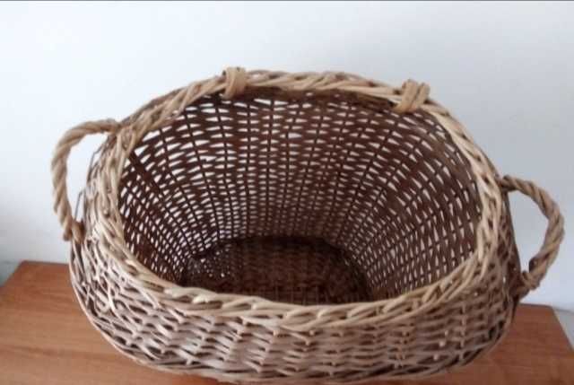 Плетен кош среден