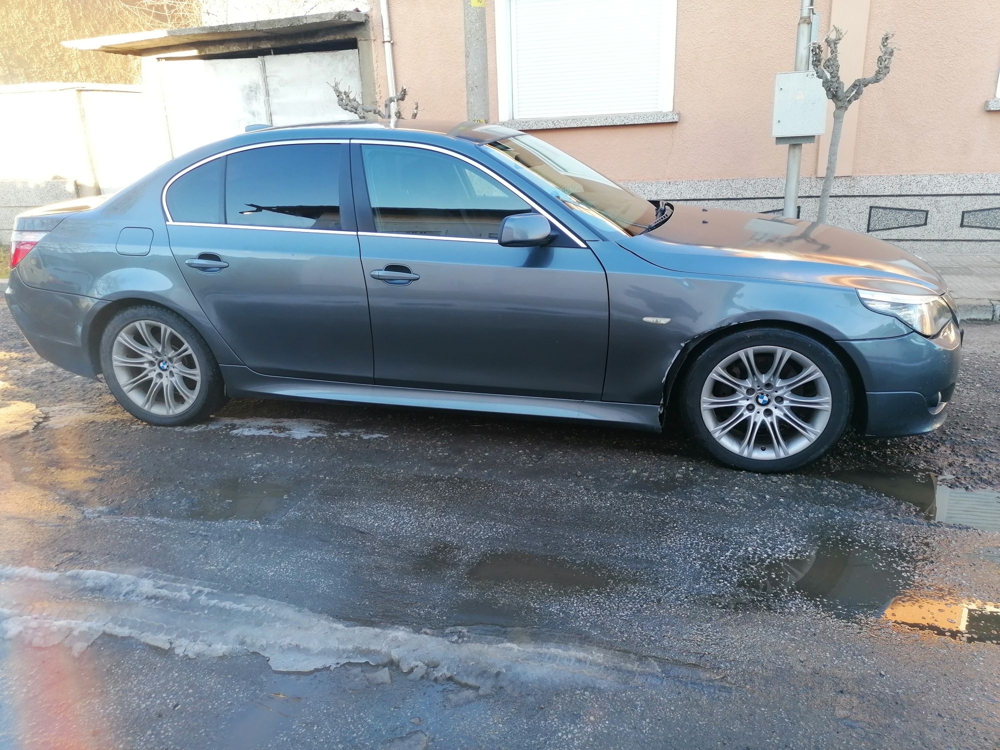 BMW 530d НА ЧАСТИ E60 БМВ Е60 530д за части М пакет