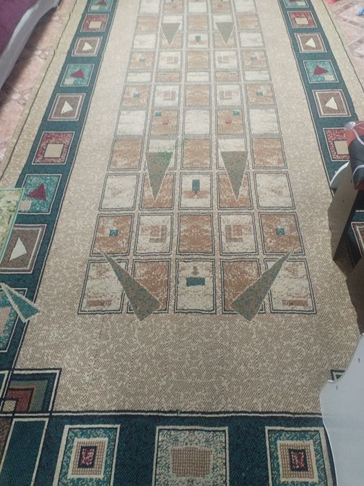 Продам ковер 2 на 5