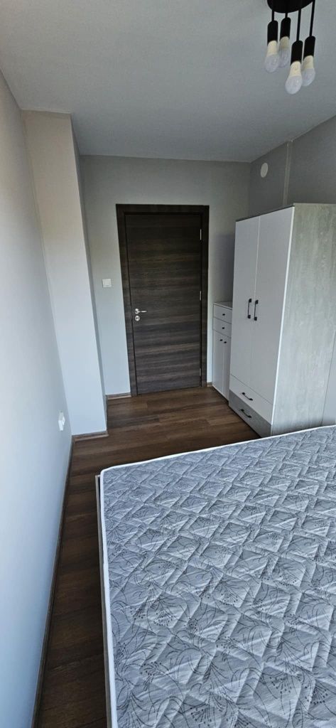 Дава се под наем Двустаен апартамент в Ловеч, Център - 40 кв.м за 306 € - Снимка #5