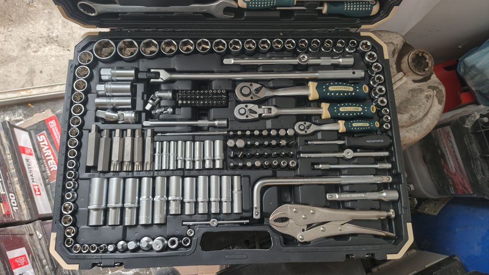 набор ключей 202 новое