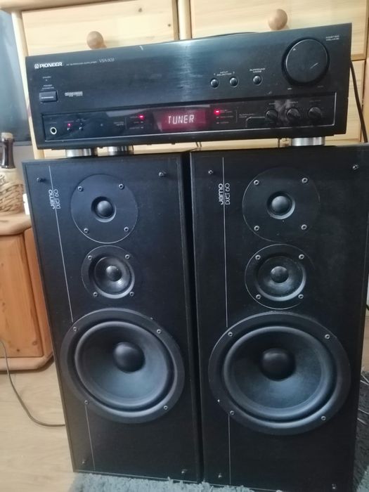 Amplificator, stație muzicală fără defecte, în perfectă stare de funcț