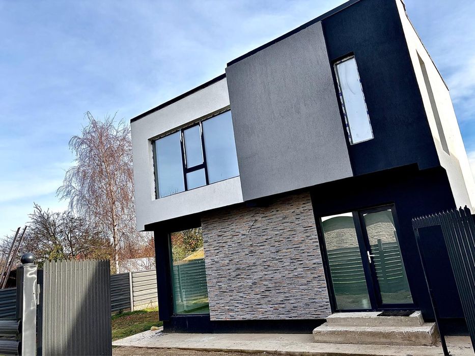 Vila moderna 2025 , pret de apartament