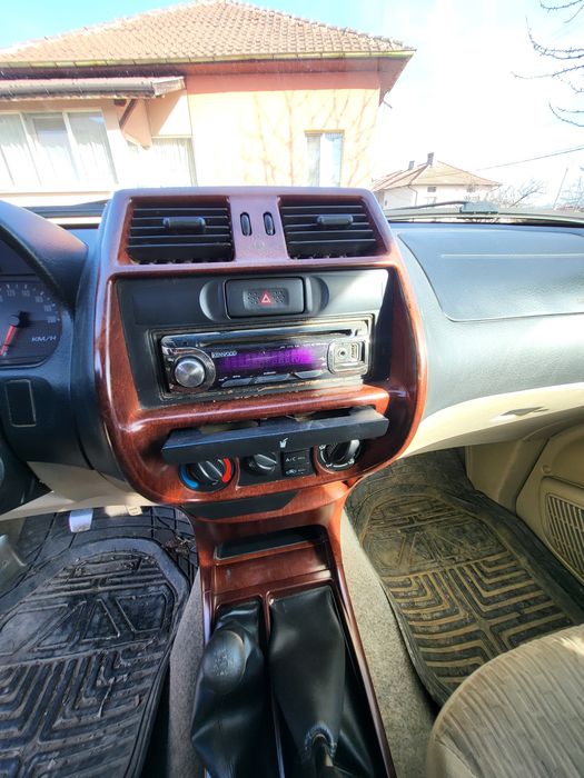 Нисан Терано 3.0тди  ръчни скорости .САМО НА ЧАСТИ