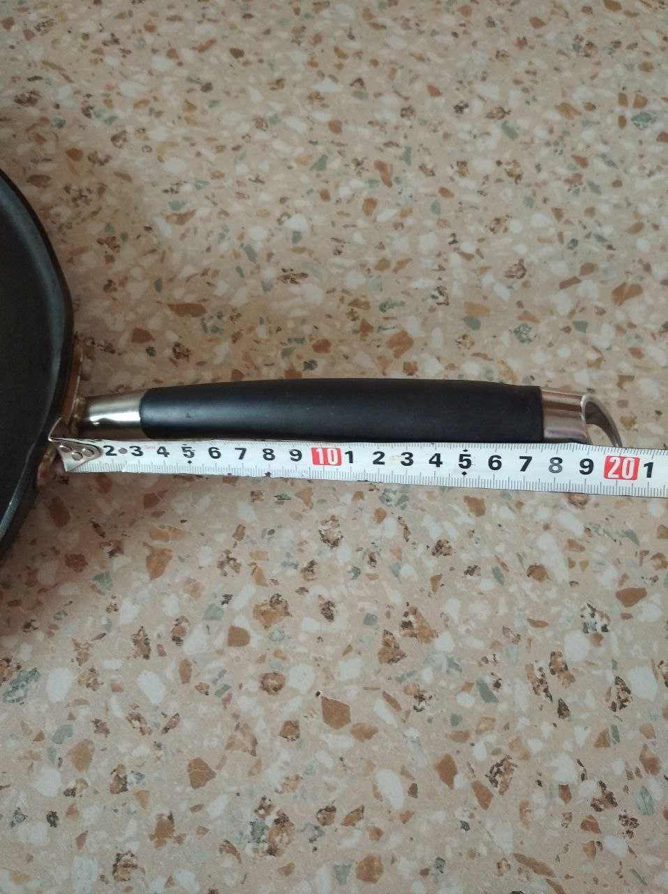 Сковорода блинная 34 см с ручкой
