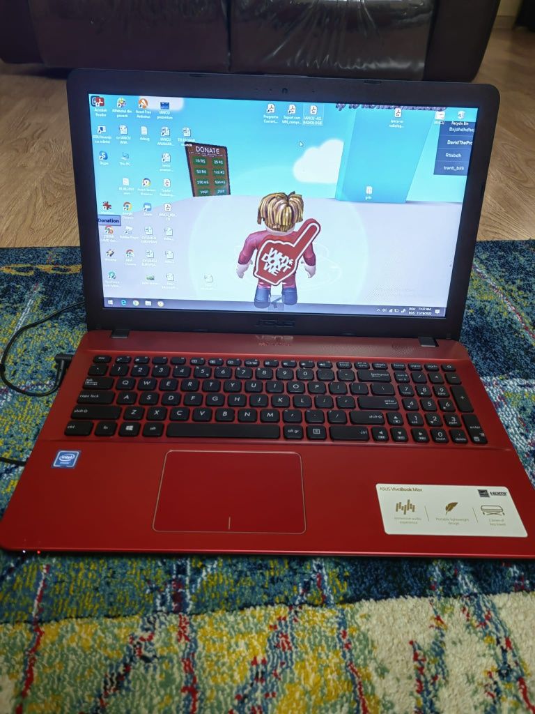 Vând laptop Asus Laptop ASUS X541NA cu procesor Intel® Celeron® N3350