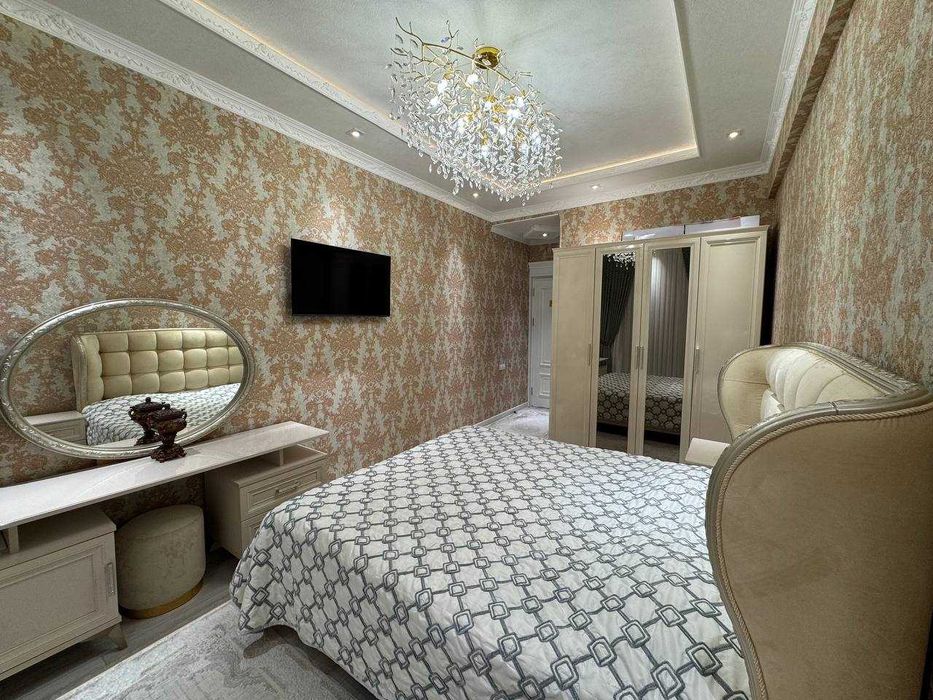 Продаётся квартира 3/3/7 ЖК "Ок Сарой" (Паркентский рынок), 97м2