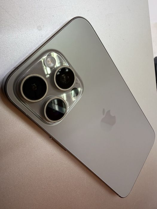 iPhone 15 pro max 256gb Natural 88% batery